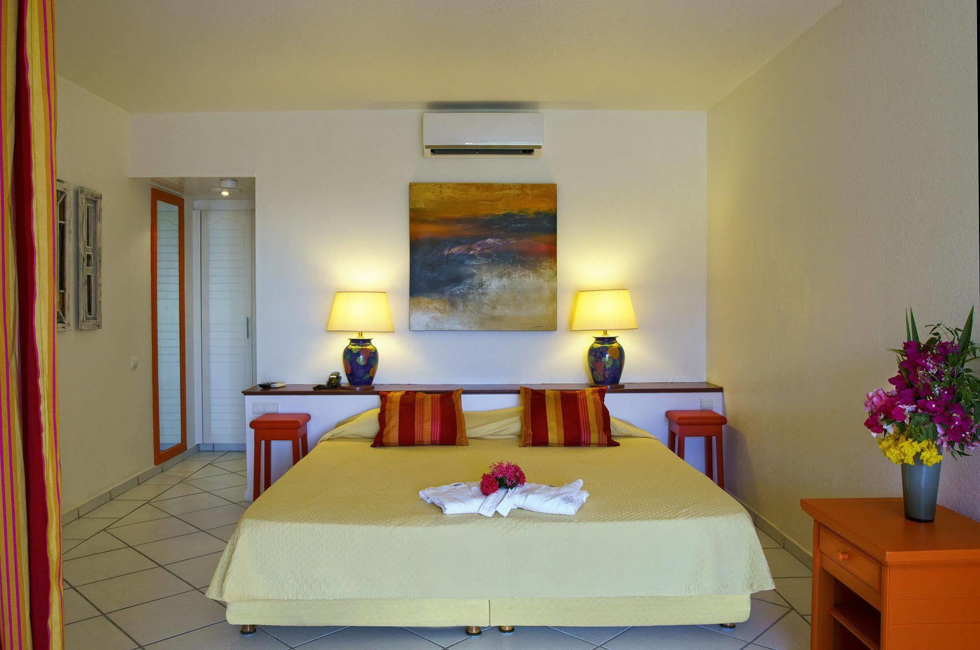 Le Domaine Anse Marcel Beach Resort Zewnętrze zdjęcie